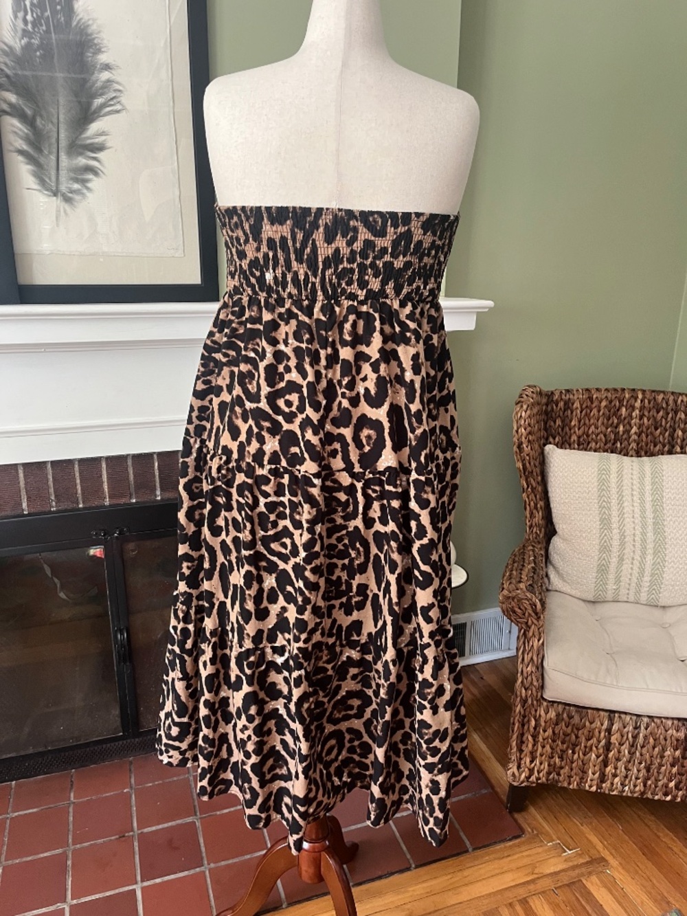 Leopard Print Strapless Smocked Tiered Midi Dress NWOT - Size 2X Approx - Picture 4 of 6